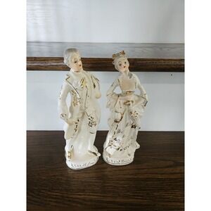 Vintage Victorian Man and Women Figurines White With Gold Trim Made In Japan